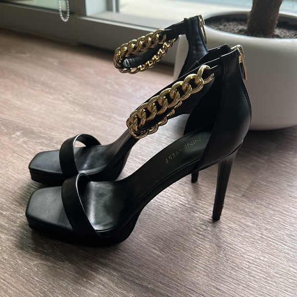 Nine West Shoes - Nine West 5 inch stiletto heel. Gold links around ankle with zipper in the back